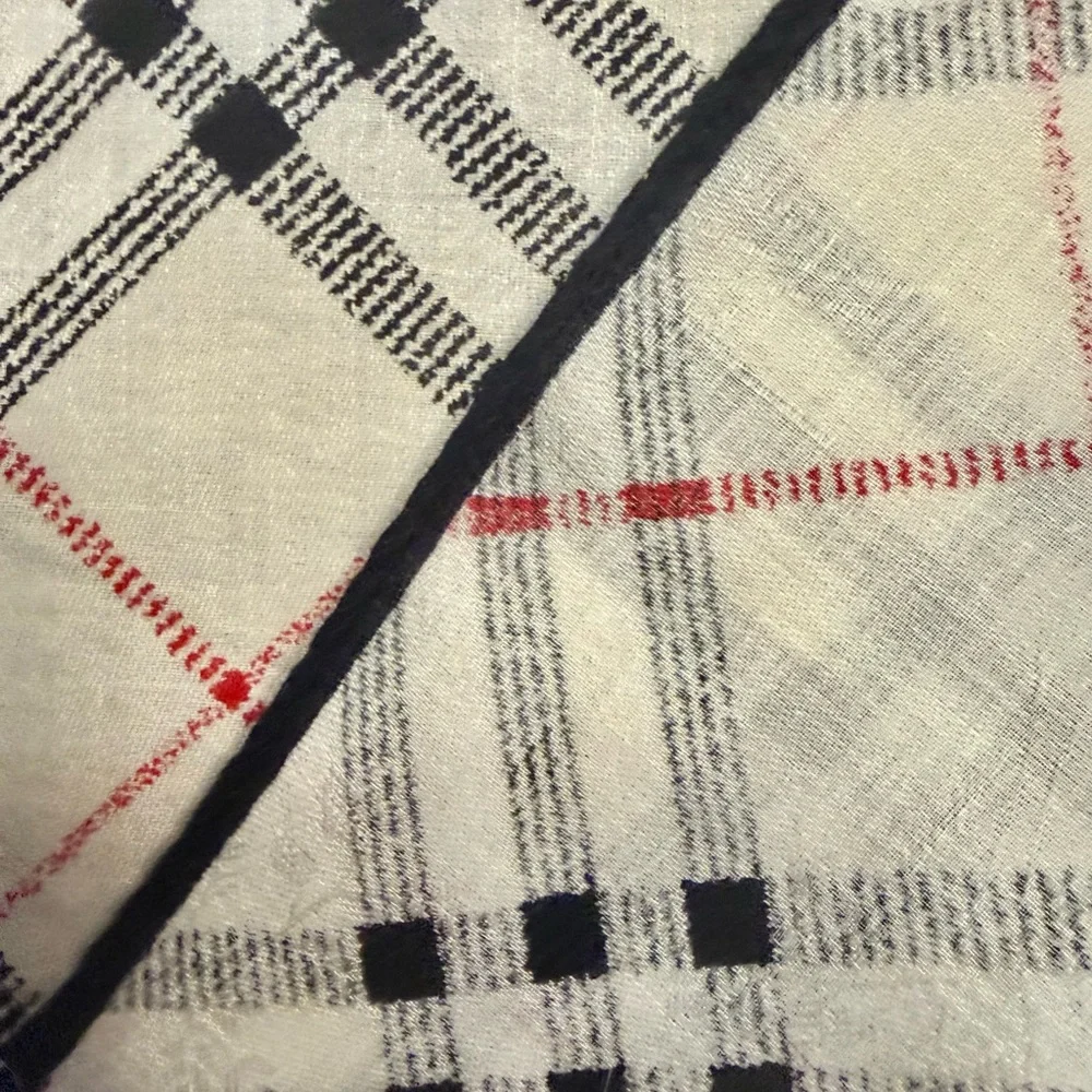 FREE FREE Burberry Vintage Scarf with a $500 purchase used 1x dry cleaned.